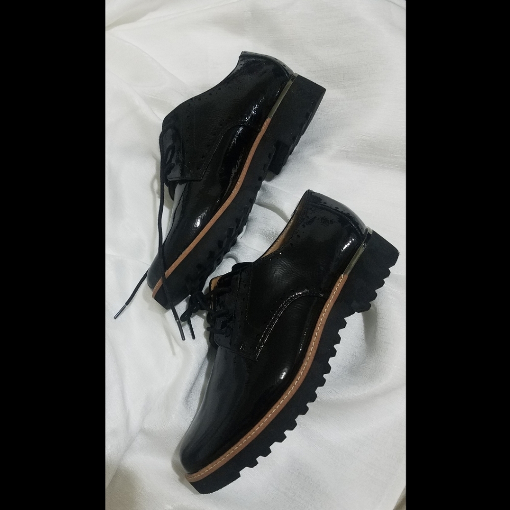 Franco Sarto Cyber Oxford women's Black size 8.5